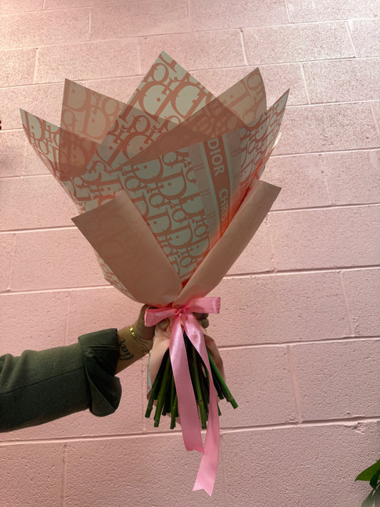 Pink & White Classic Rose Bouquet