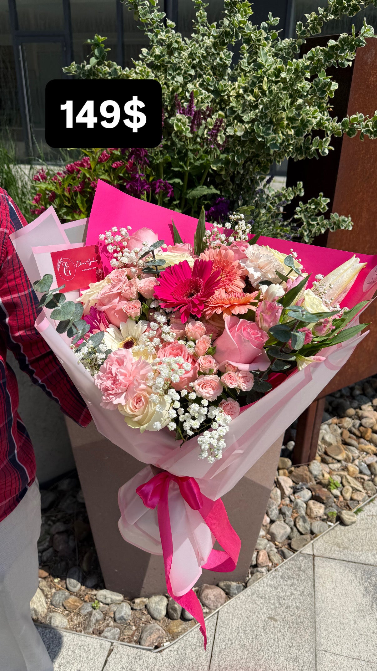 Hand Tied Mixed Blooms