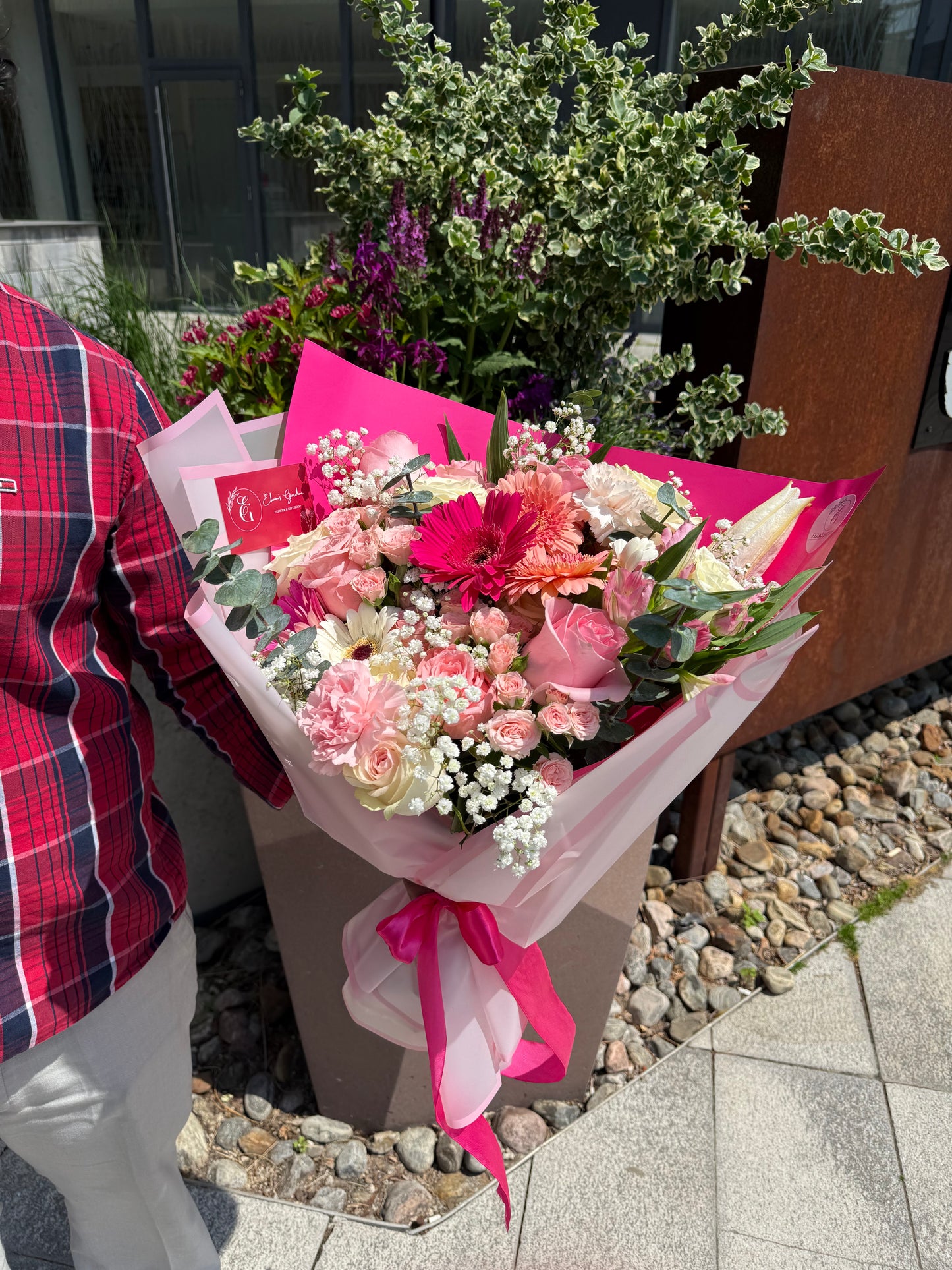 Hand Tied Mixed Blooms